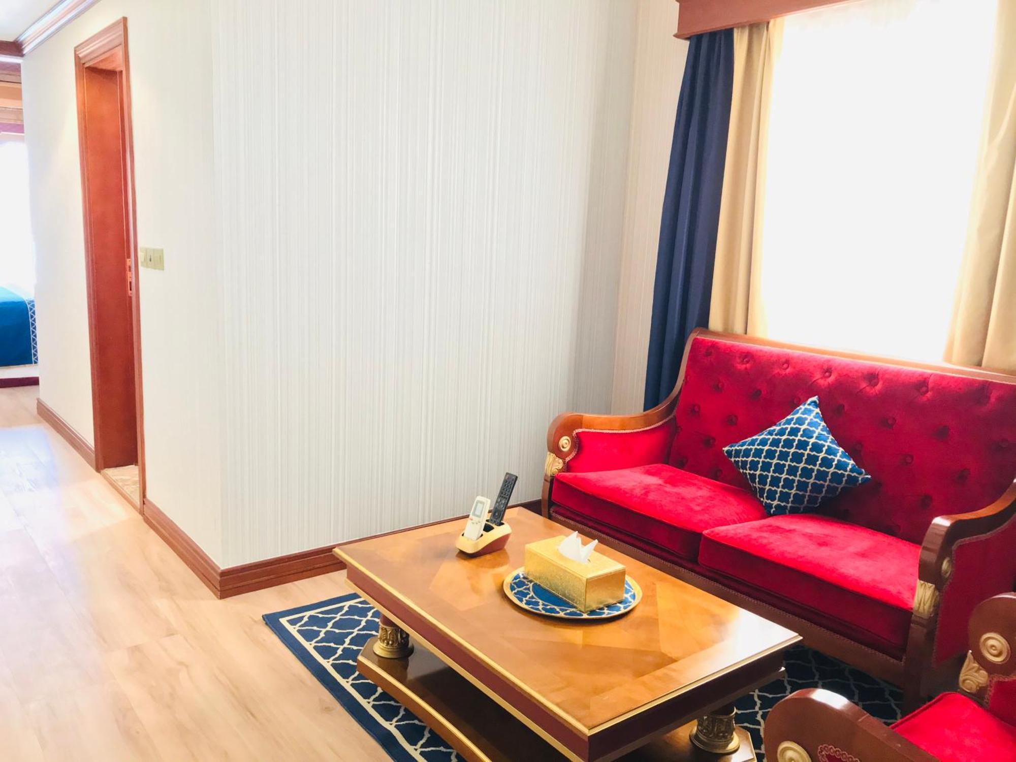 Riviera Hotel Dubai Room photo